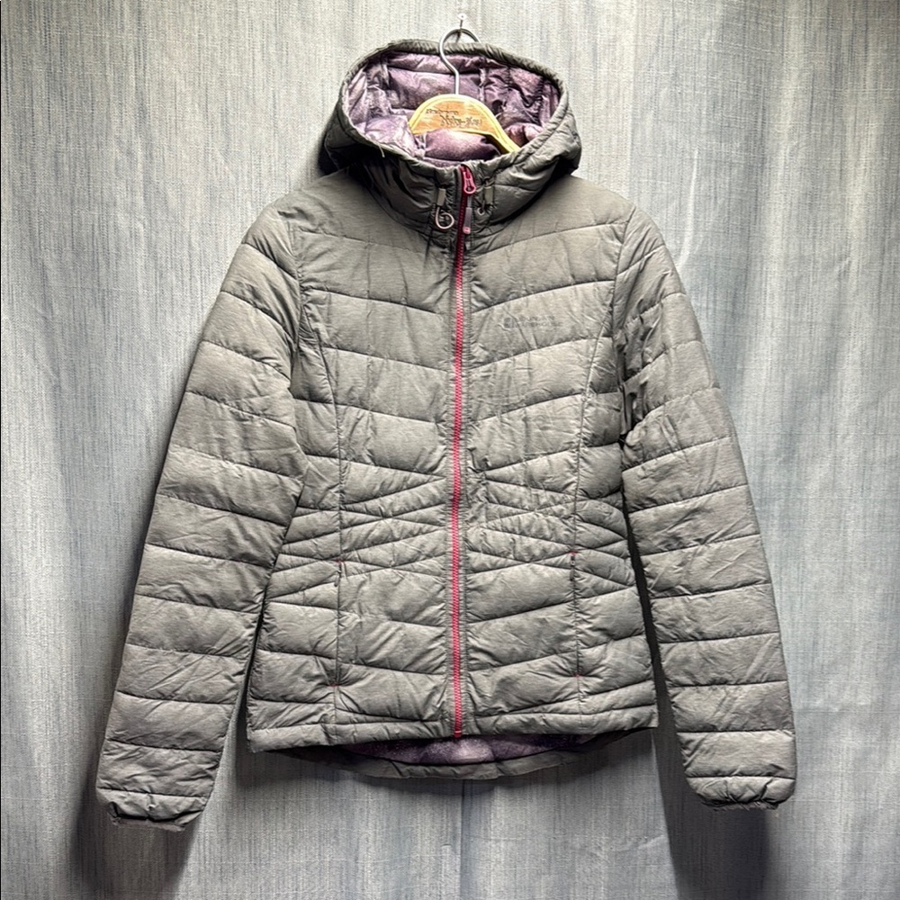 🚩 Mountain Warehouse Gray Women's puffer Jacket size 4